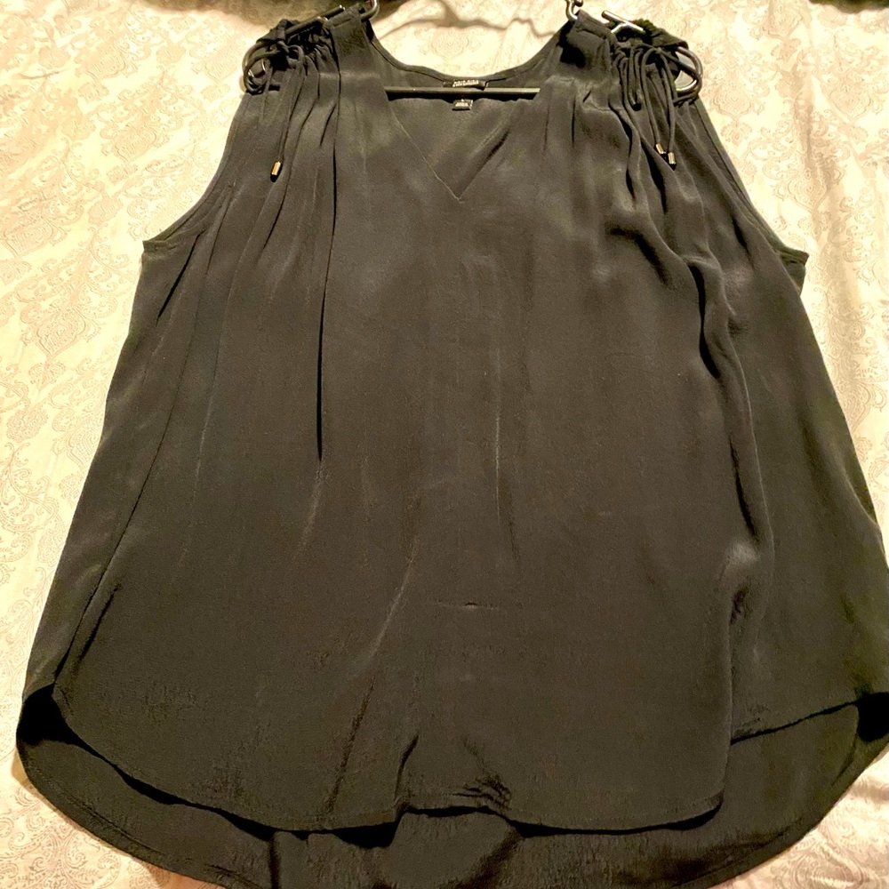 a.n.a Top SOLD
